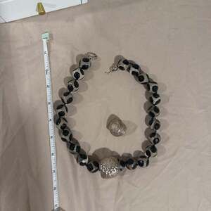 Black Beauty 16" Necklace